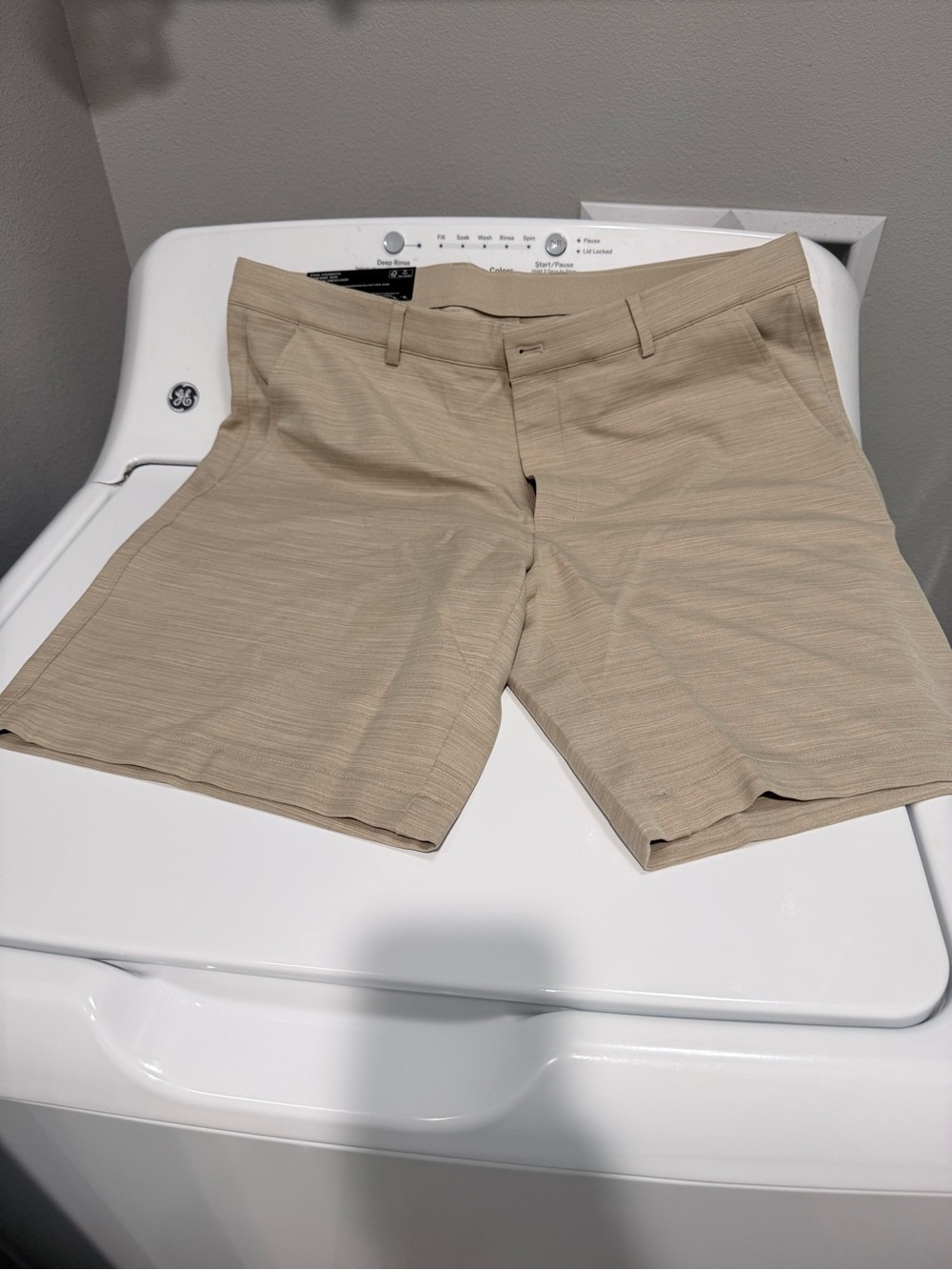 Men's Tan Performance Stretch Shorts